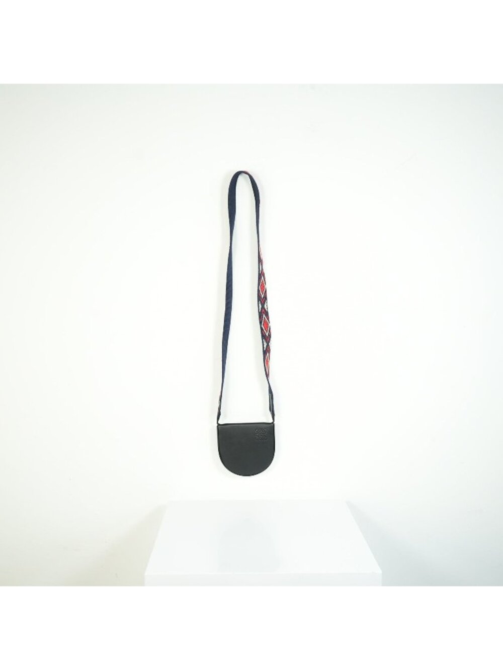 Loewe Heel Pouch Black Leather Crossbody Bag Geometric Woven Strap